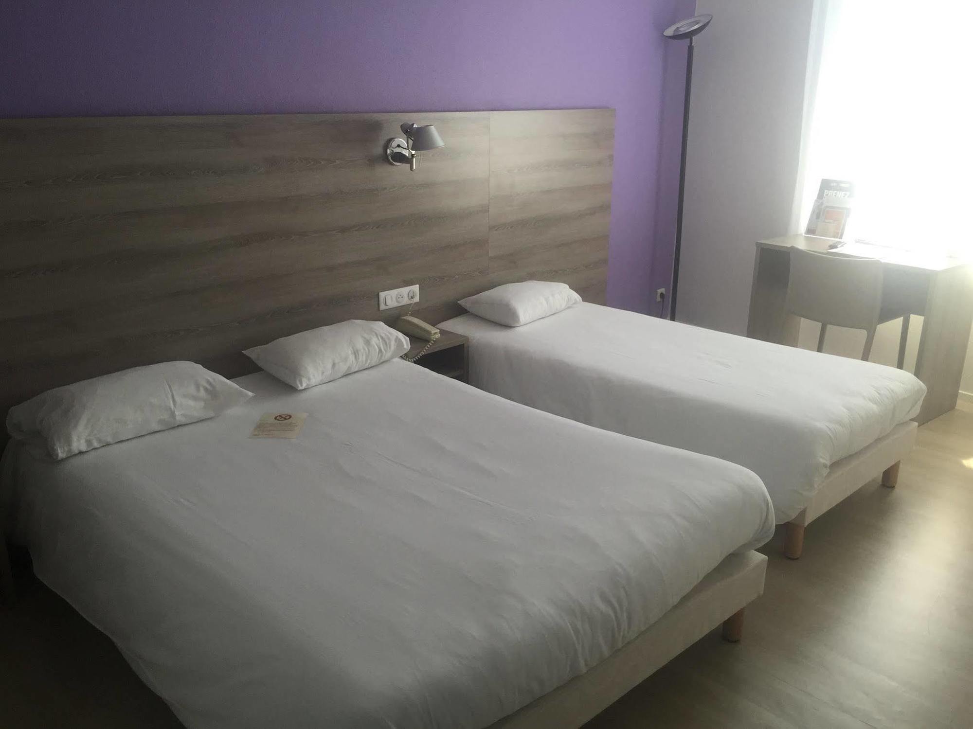 Brit Hotel Confort Nevers Centre Gare Exterior foto